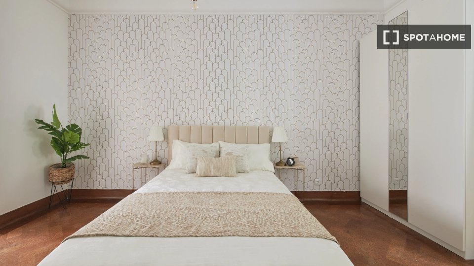Double room Lisbon, 7 beds — photo 12
