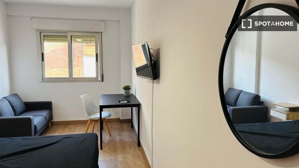 Habitación en Calle Hornillo de Cartuja, Granada