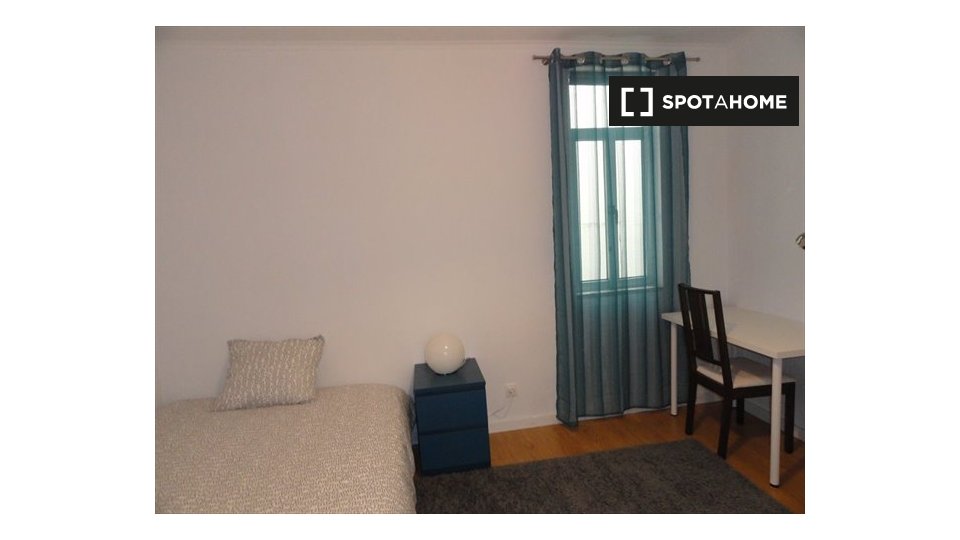 Double room Lisbon, 10 beds — photo 3