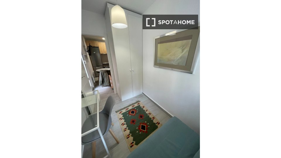Apartment Madrid, 2 beds — photo 14