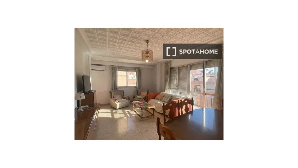 Apartment Murcia, 4 beds, 105m² — photo 28