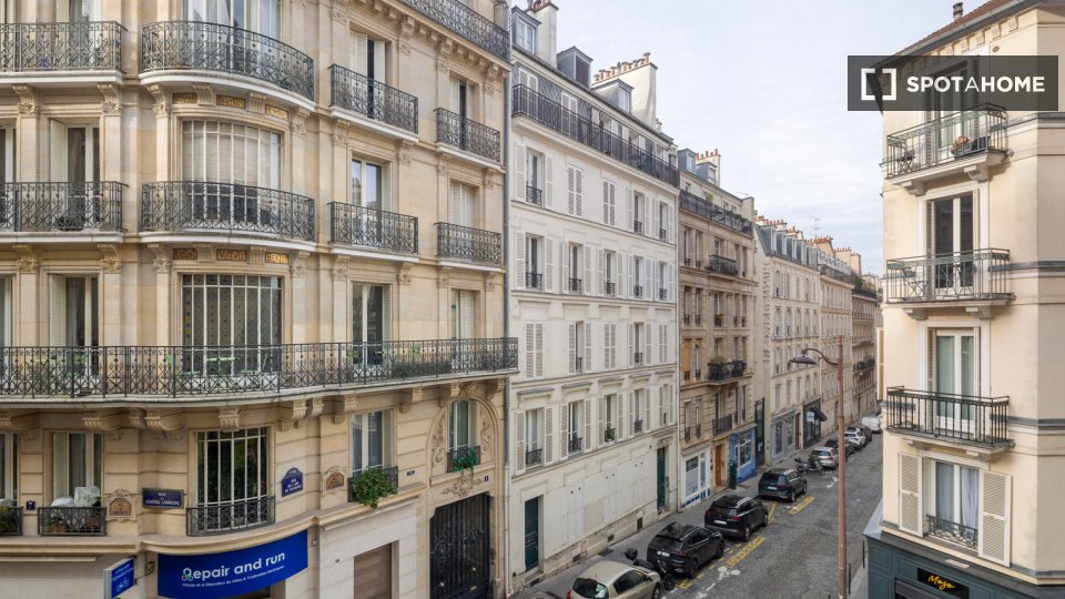 Apartment Paris, 2 beds, 61m² — photo 13