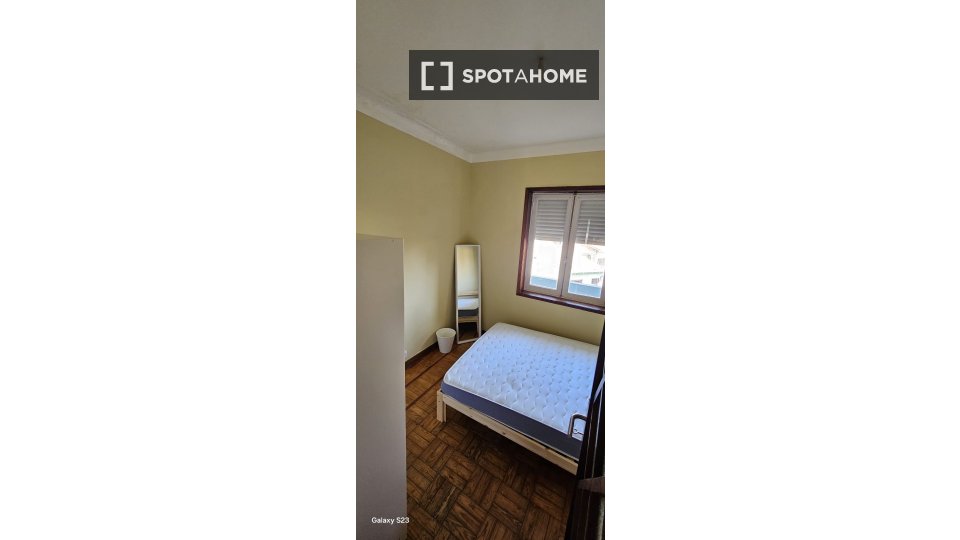 Double room Porto, 5 beds, 120m² — photo 16