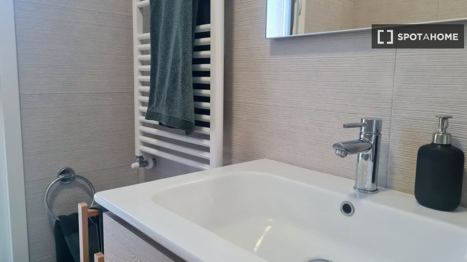 Apartment Milan, 1 bed, 45m² — photo 11