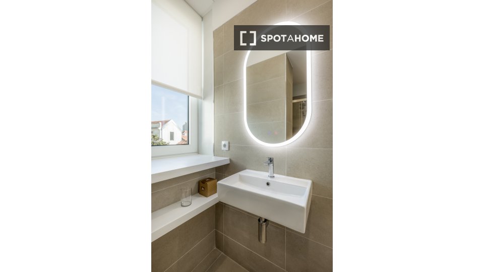 Apartment mono Porto, 40m² — photo 37