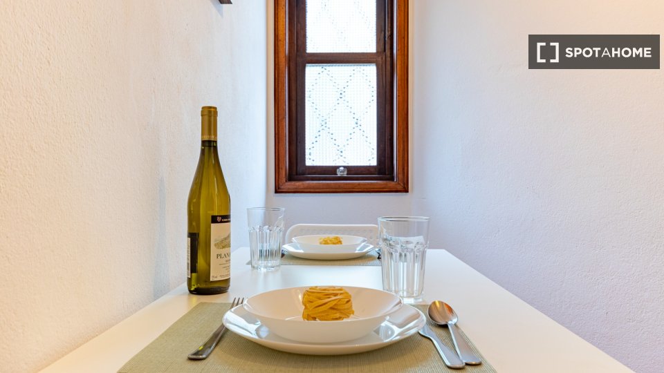Double room Porto, 4 beds, 160m² — photo 11