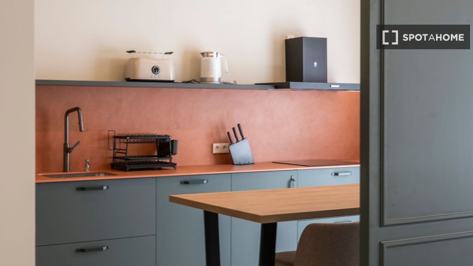 Apartment Valencia, 4 beds, 193m² — photo 17
