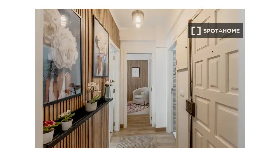 Apartment Lisbon, 1 bed — photo 10