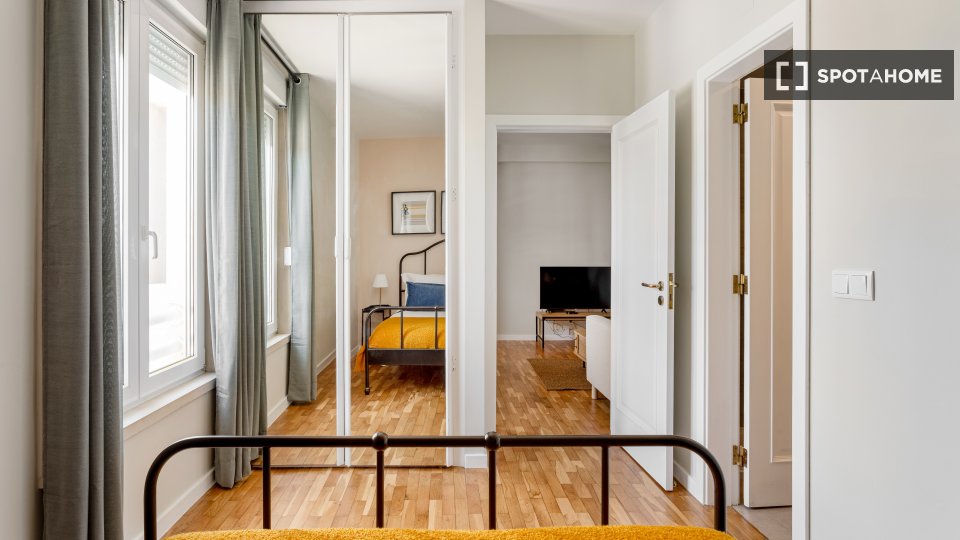 Apartment Lisbon, 1 bed — photo 9