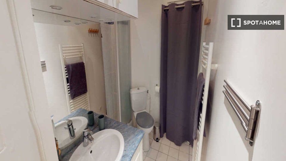 Double room Paris, 5 beds, 120m² — photo 8