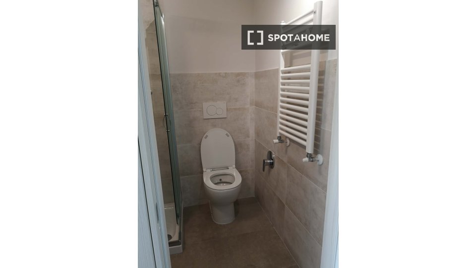 Double room Milan, 1 bed — photo 6