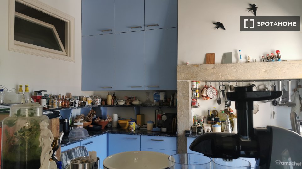Double room Lisbon, 2 beds, 100m² — photo 11
