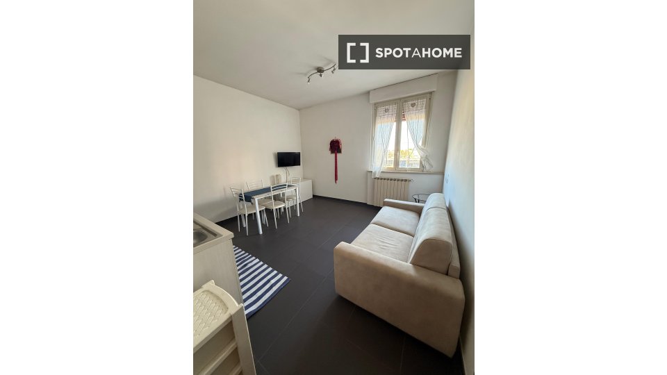 Apartment Rome, 1 bed — photo 6