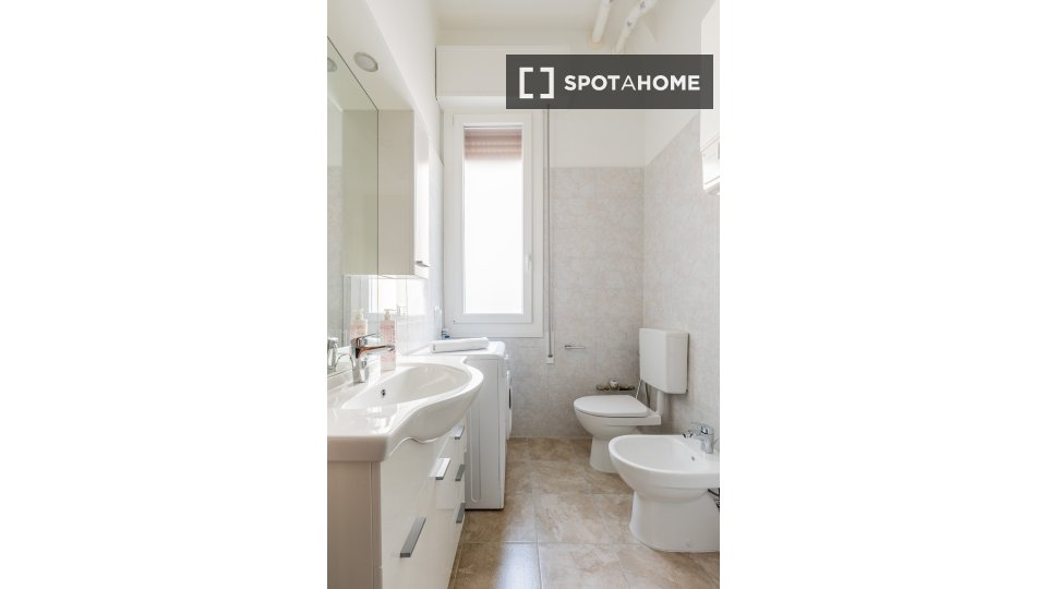 Apartment Bologna, 1 bed — photo 7