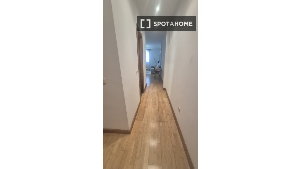 Apartment mono Madrid, 65m² — photo 12