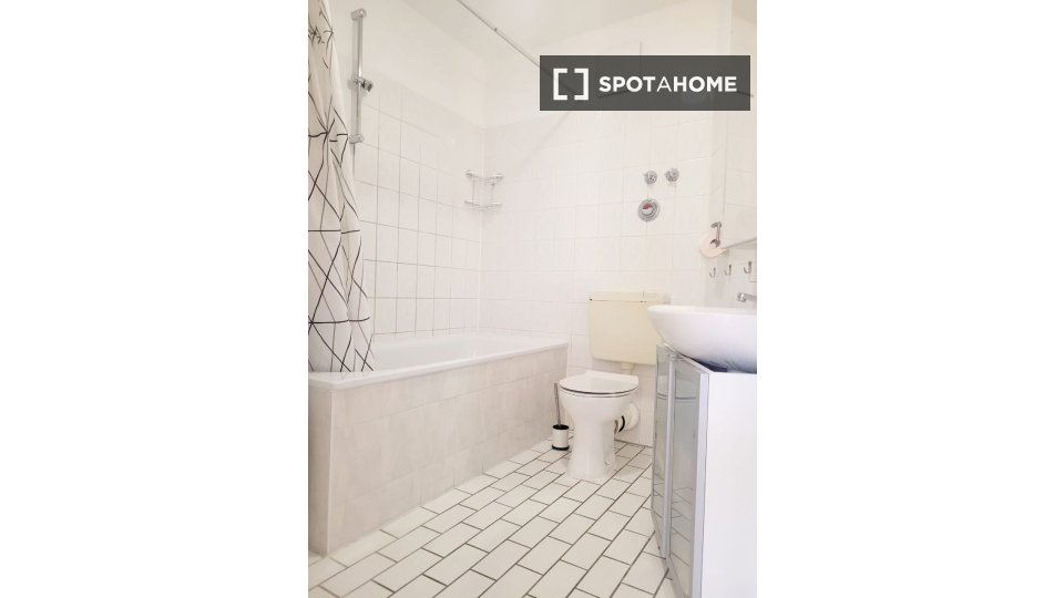 Apartment Berlin, 2 beds, 75m² — photo 8