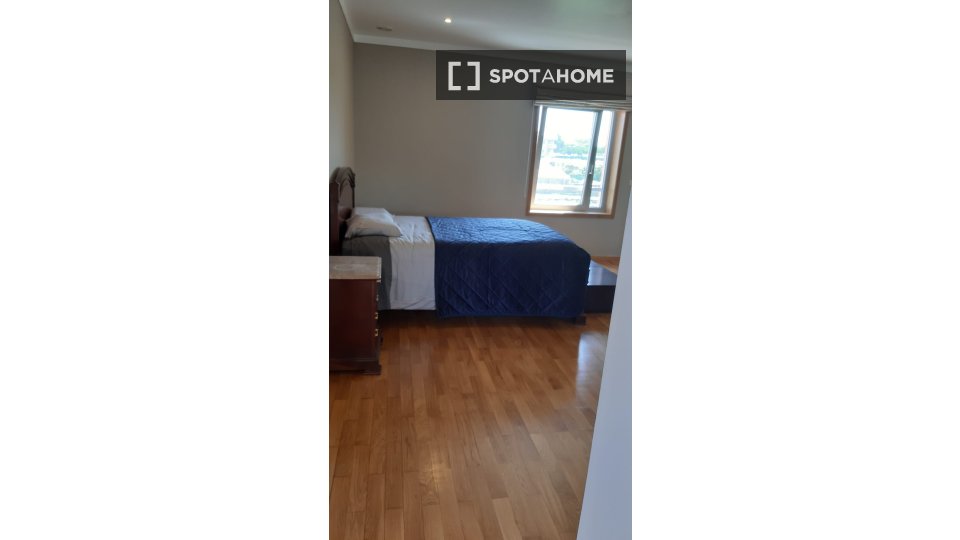 Apartment Porto, 3 beds, 230m² — photo 5
