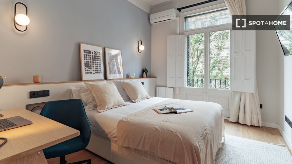 Apartment Barcelona, 1 bed, 62m² — photo 5