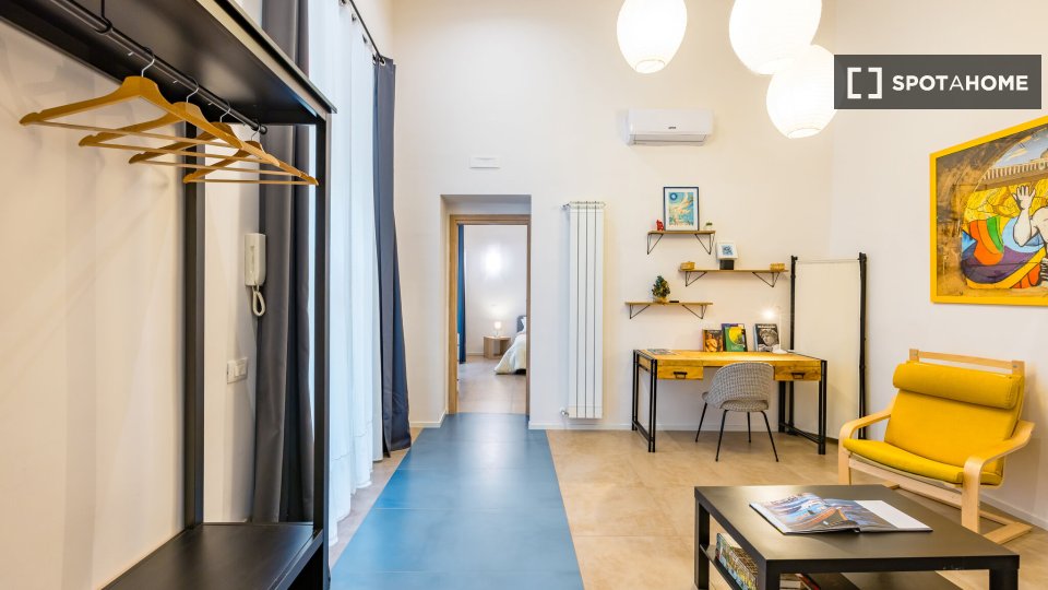 Apartment Naples, 1 bed, 50m² — photo 1