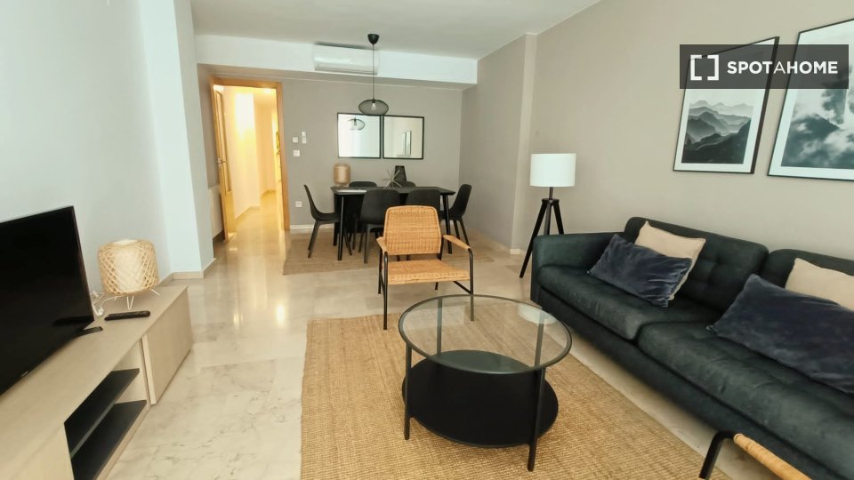 Apartment Valencia, 3 beds, 116m² — photo 26
