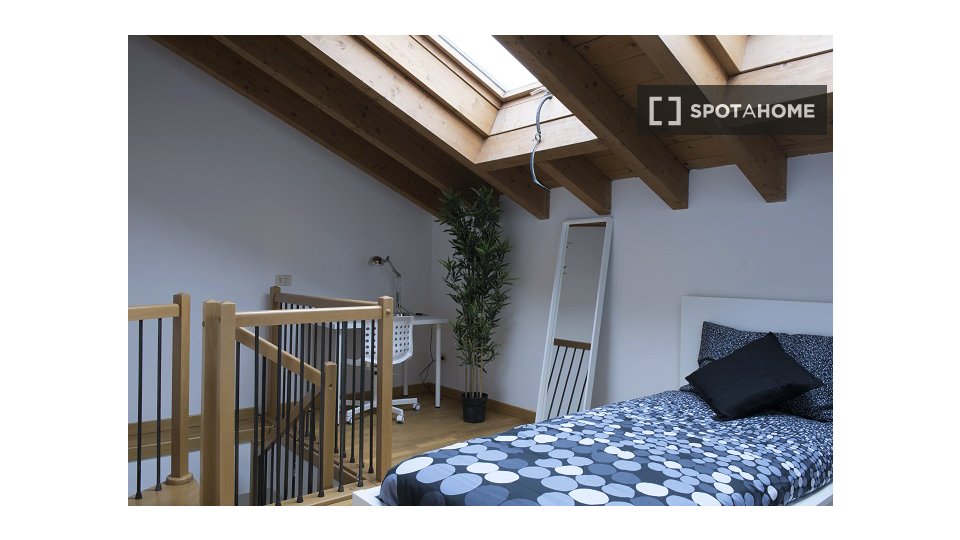 Double room Milan, 7 beds, 130m² — photo 9