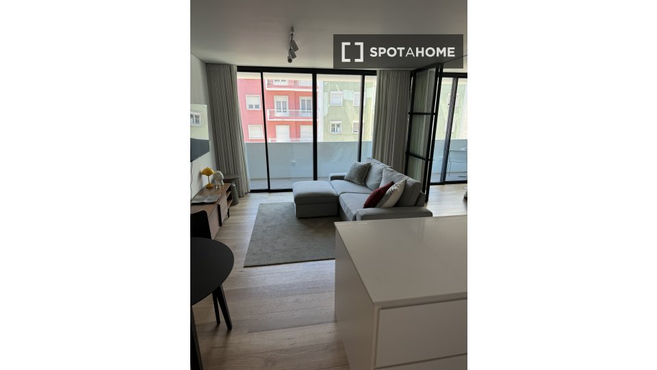 Apartment mono Lisbon, 62m² — photo 5