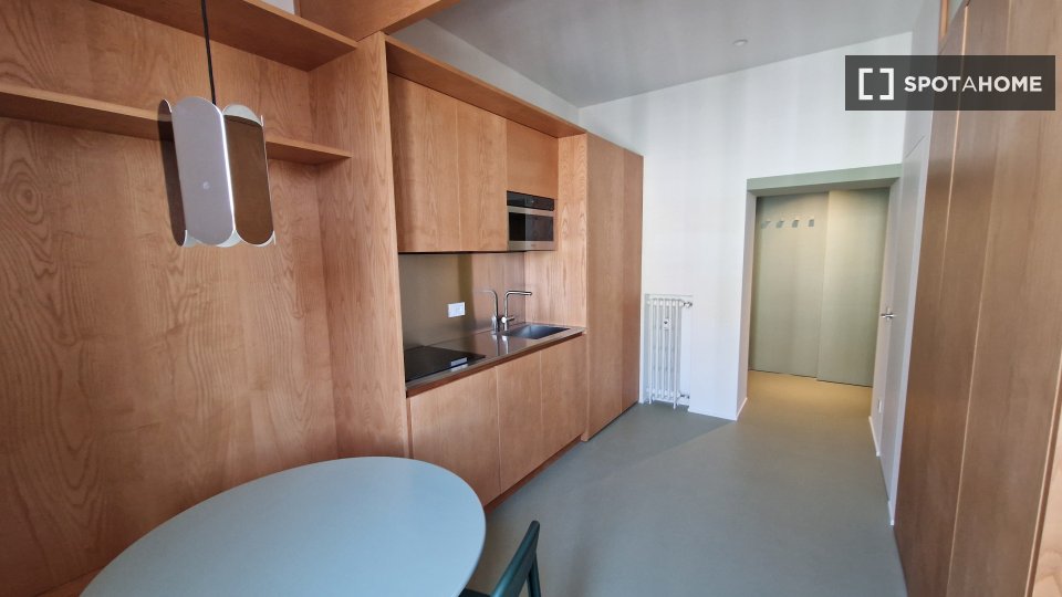 Apartment Milan, 1 bed, 45m² — photo 3