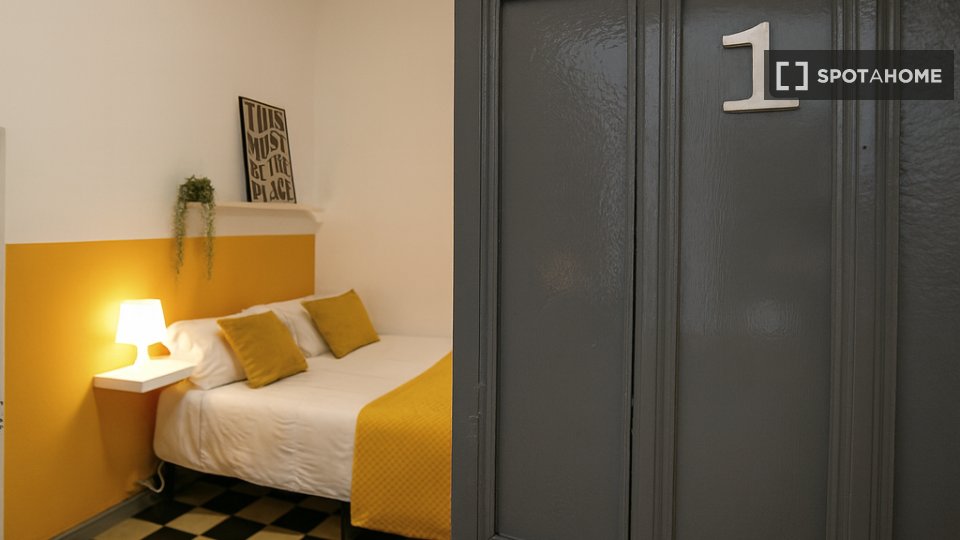 Double room Granada, 6 beds, 160m² — photo 20