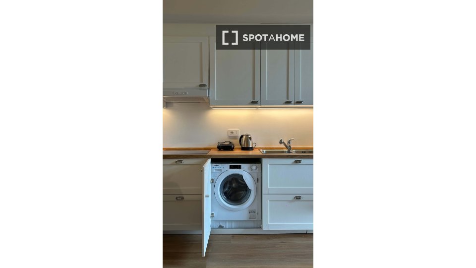 Appartamento Milano, 1 camera, 45m² — foto 16