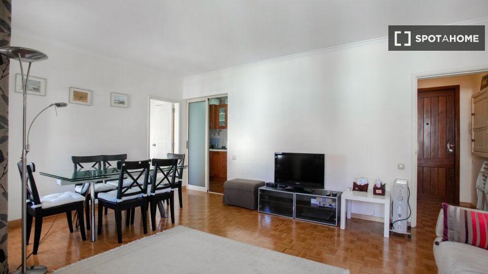 Apartment Lisbon, 1 bed — photo 14