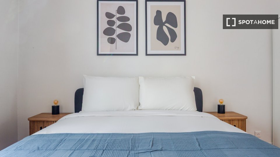 Apartment Paris, 2 beds, 53m² — photo 15
