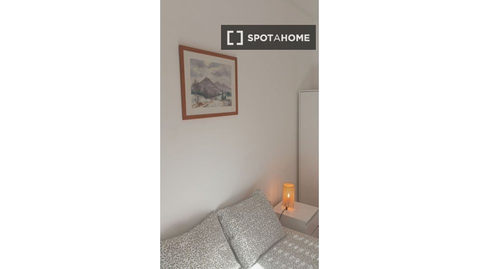 Double room Porto, 5 beds, 180m² — photo 4