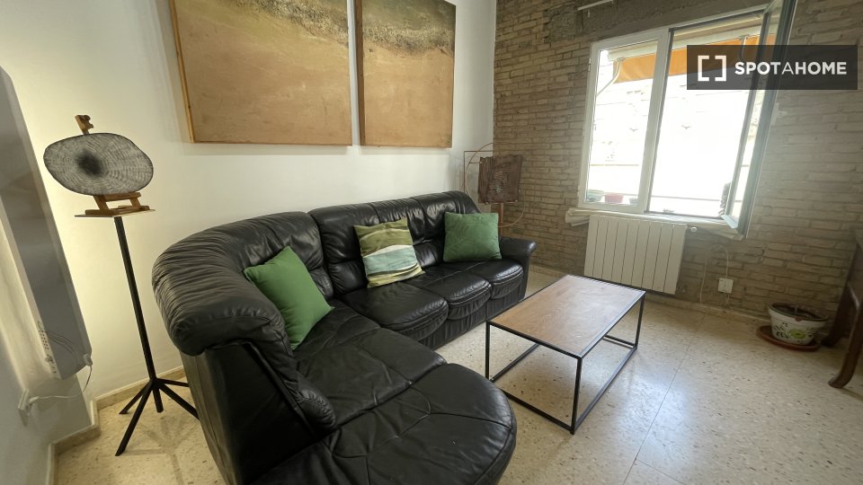 Apartment Valencia, 2 beds, 100m² — photo 16