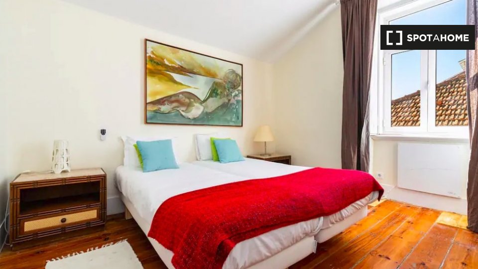 Apartment Lisbon, 6 beds — photo 12