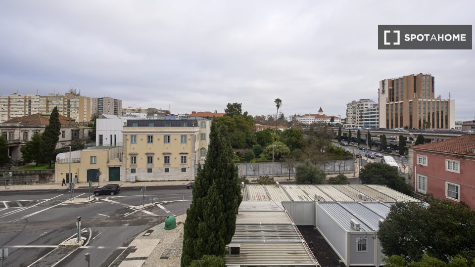 Double room Lisbon, 7 beds — photo 14