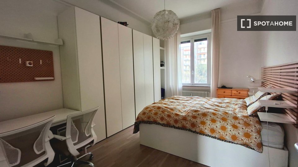 Apartment Milan, 1 bed — photo 2