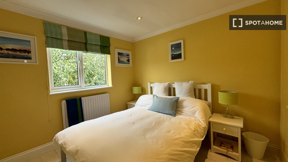 Apartment London, 2 beds — photo 2