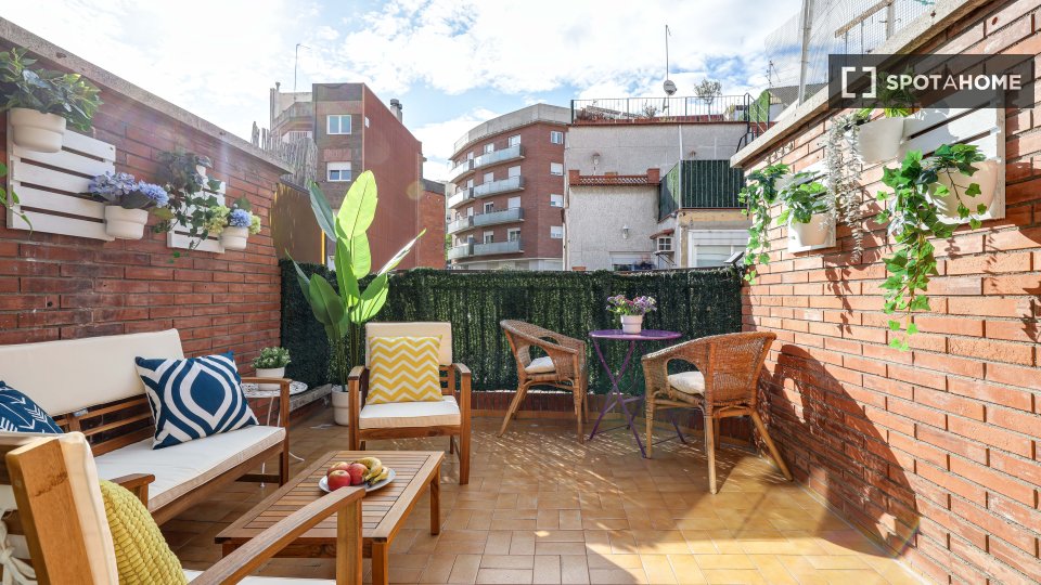 Apartment mono Barcelona, 51m² — photo 1