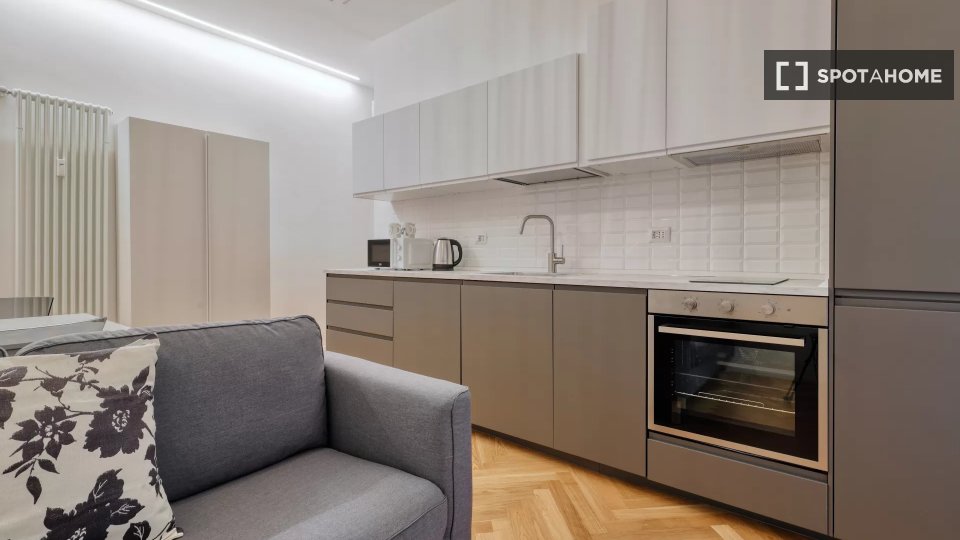 Apartment Milan, 2 beds — photo 8