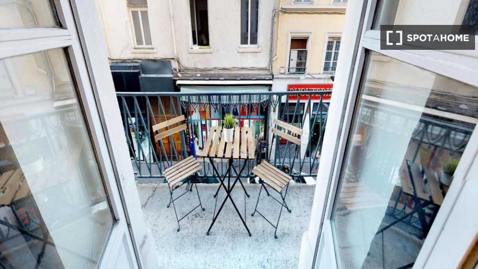 Double room Lyon, 4 beds, 80m² — photo 10