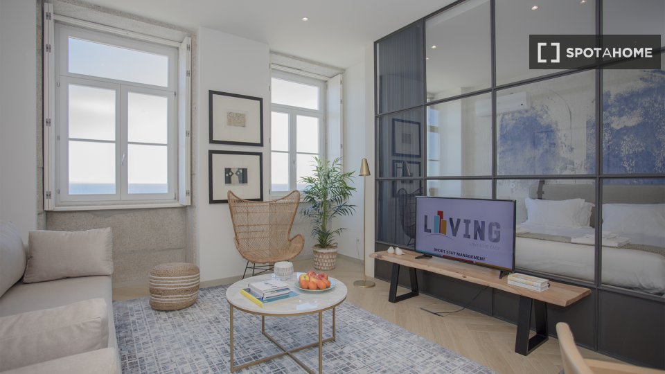 Apartment Porto, 1 bed, 57m² — photo 4