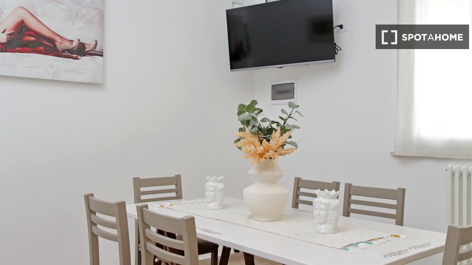 Apartment Rome, 2 beds — photo 4