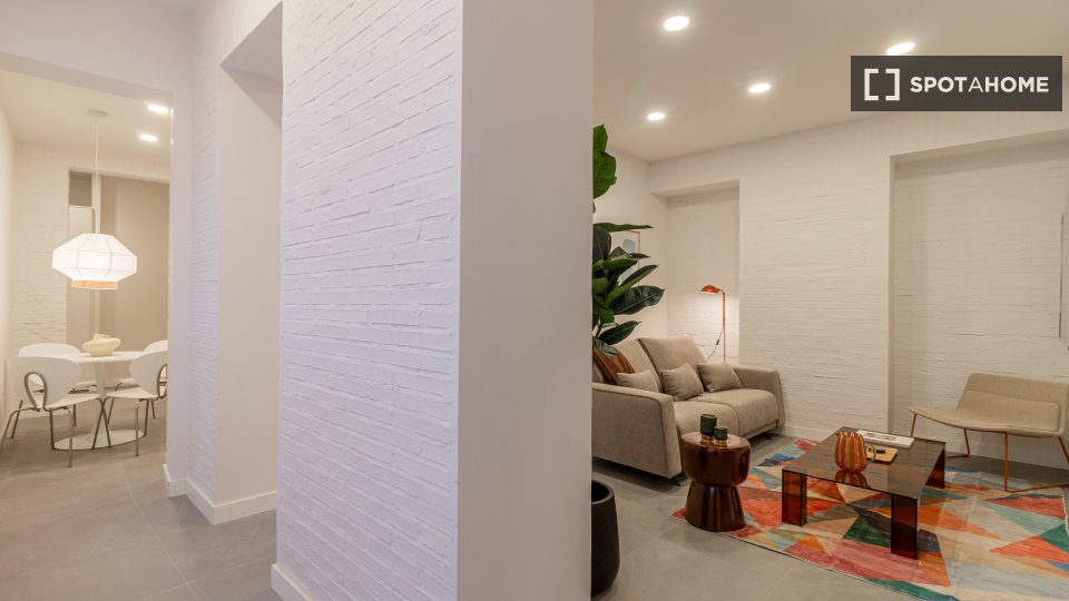 Apartment Madrid, 2 beds — photo 1
