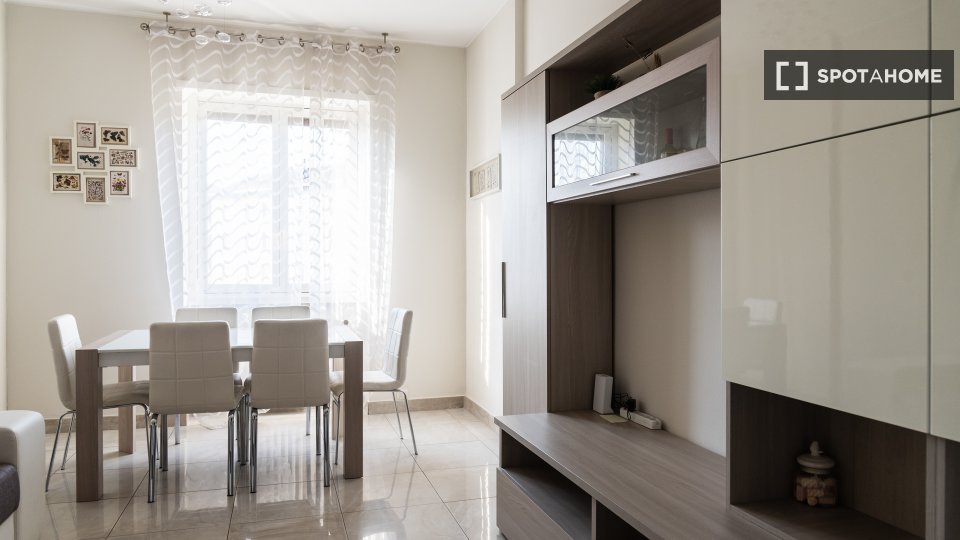 Apartment Milan, 1 bed — photo 2