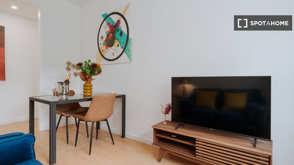 Apartment mono Porto, 40m² — photo 1