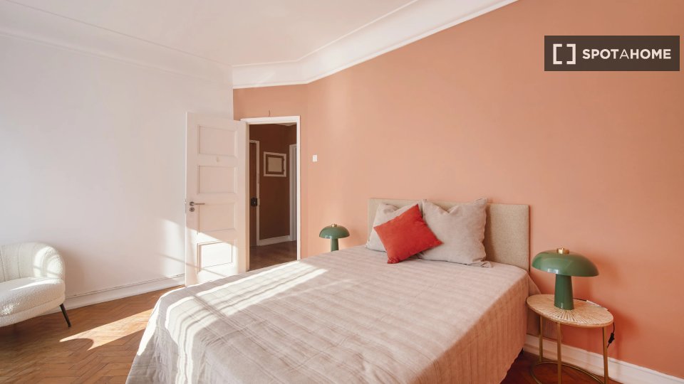 Double room Lisbon, 6 beds — photo 3