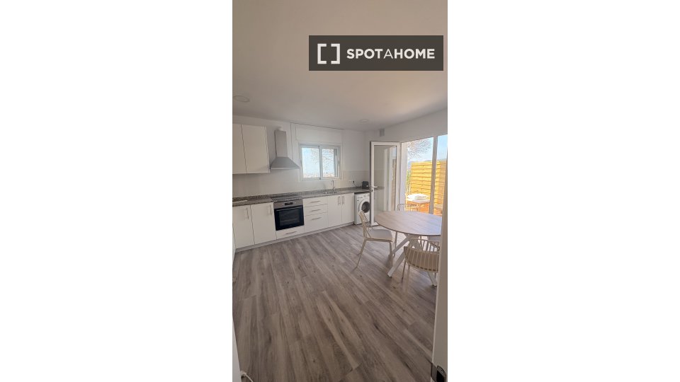 Camera doppia Barcellona, 4 camere, 120m² — foto 7