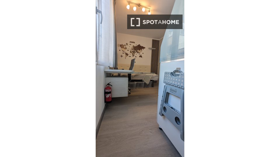 Apartment mono Madrid, 16m² — photo 6