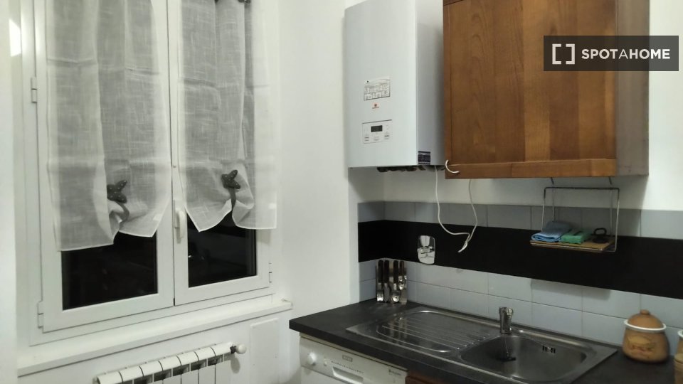 Double room Genoa, 4 beds — photo 4