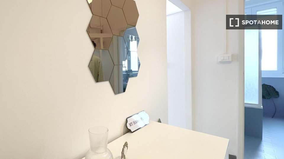 Double room Bologna, 3 beds — photo 19